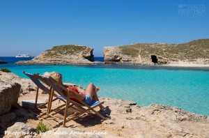 Beautiful Like to reserve your deckchair at Comino's Blue Lagoon
