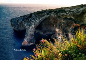 blue grotto antonella vella