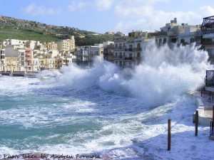 The scary moment a huge wave breaks against the promenade at mforn andrew formosa
